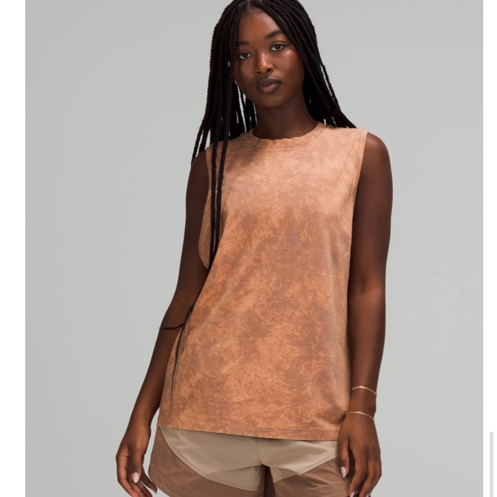 2/$60 Lululemon Athletica Tank